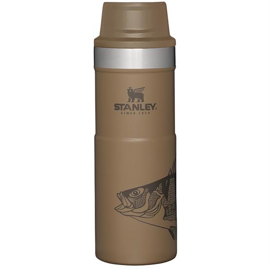 Stanley Heritage Trigger Action Travel Mug  L  Peter Perch