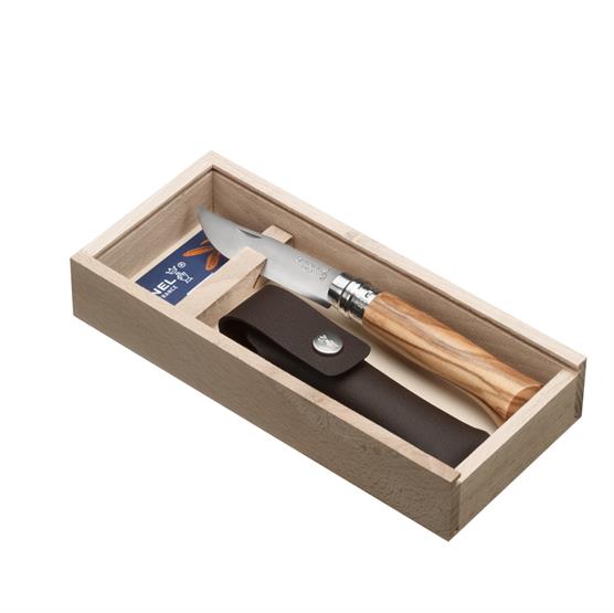 Opinel No. 8 Foldekniv i Gaveæske - Klassisk Oliven Træ