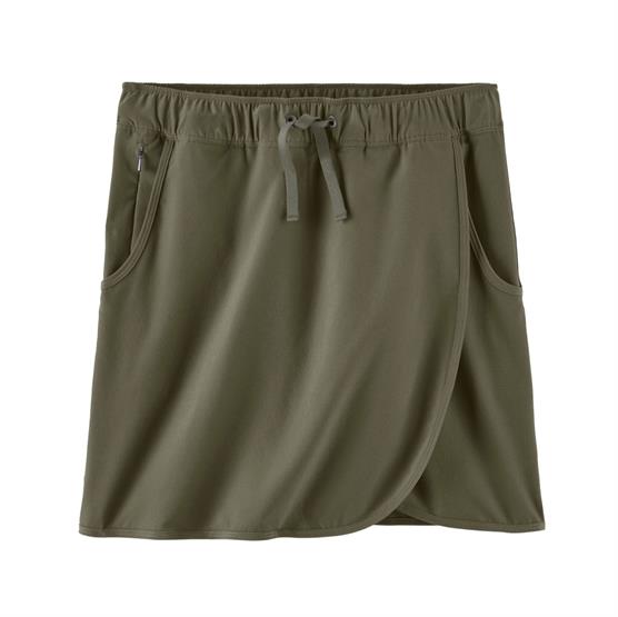 Patagonia Fleetwith Skort i Basin Green til friluftsliv