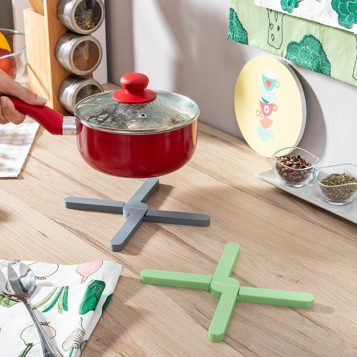 Individuel Foldbar Bordskåner Af Silikone Folvet Innovagoods   Enheder