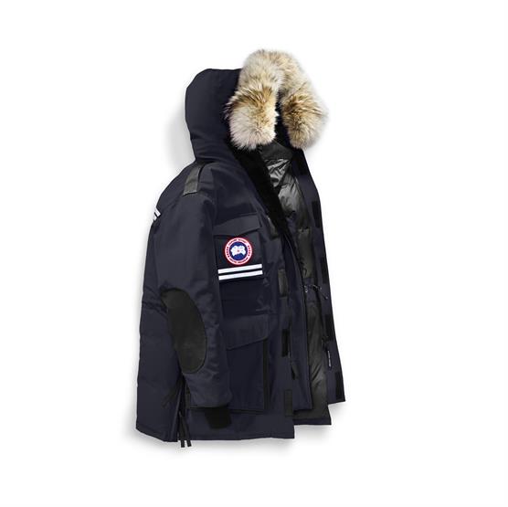 Canada Goose Mens Snow Mantra Parka  Navy