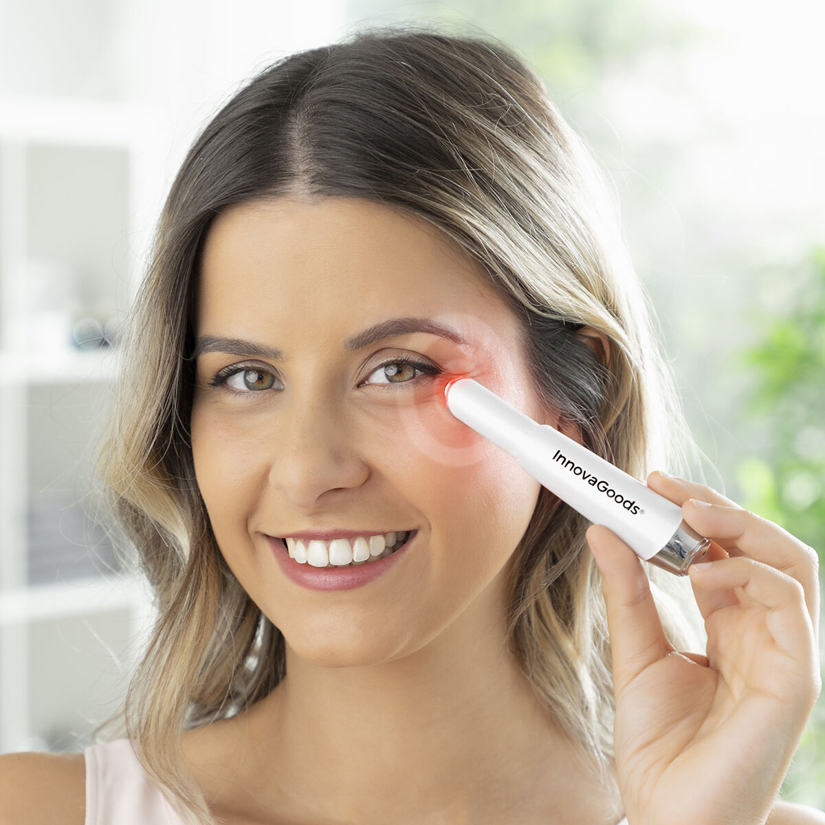 Anti Ageing Eye Massager Med Fototerapi  Termoterapi Og Vibrationer Therey Innovagoods